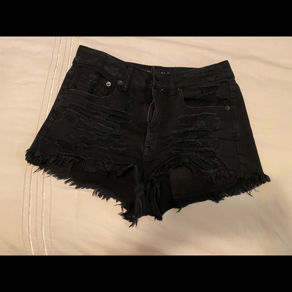 Black distressed jeans shorts